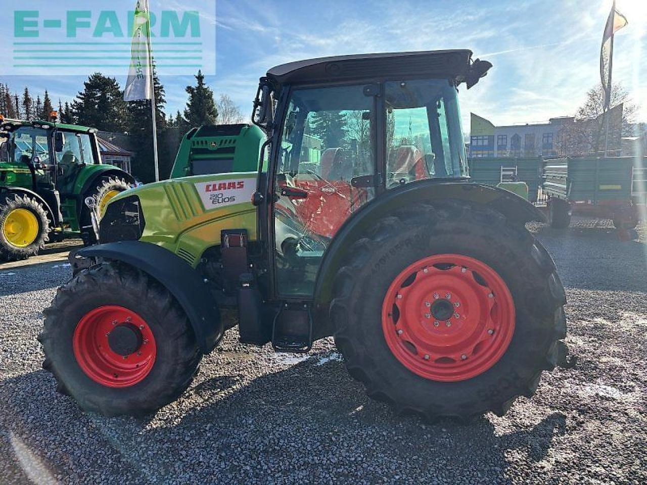 Tractor CLAAS elios 210