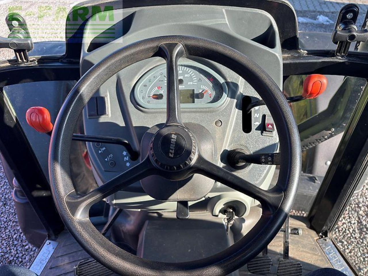 Tractor CLAAS elios 210