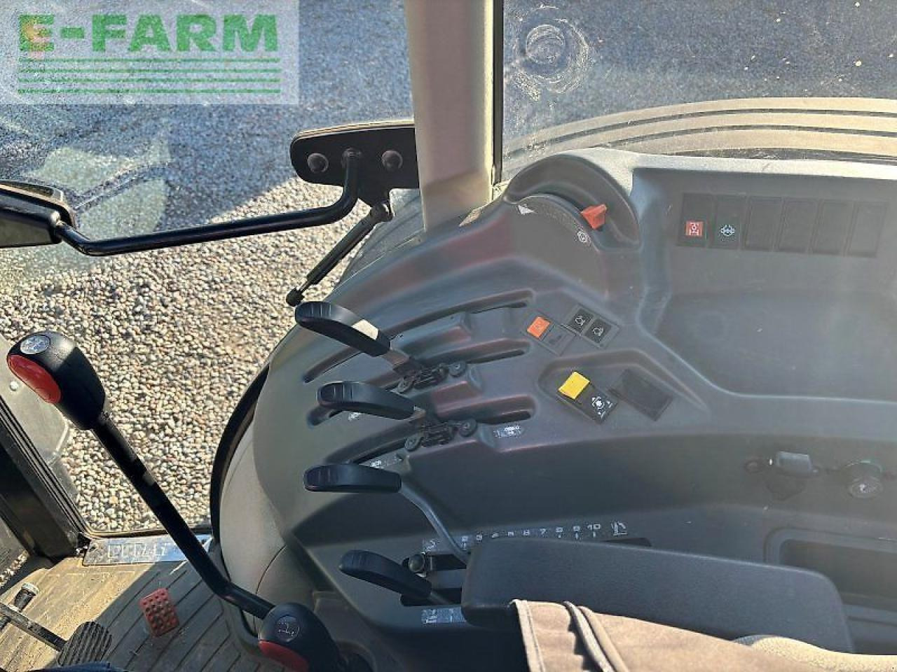 Tractor CLAAS elios 210