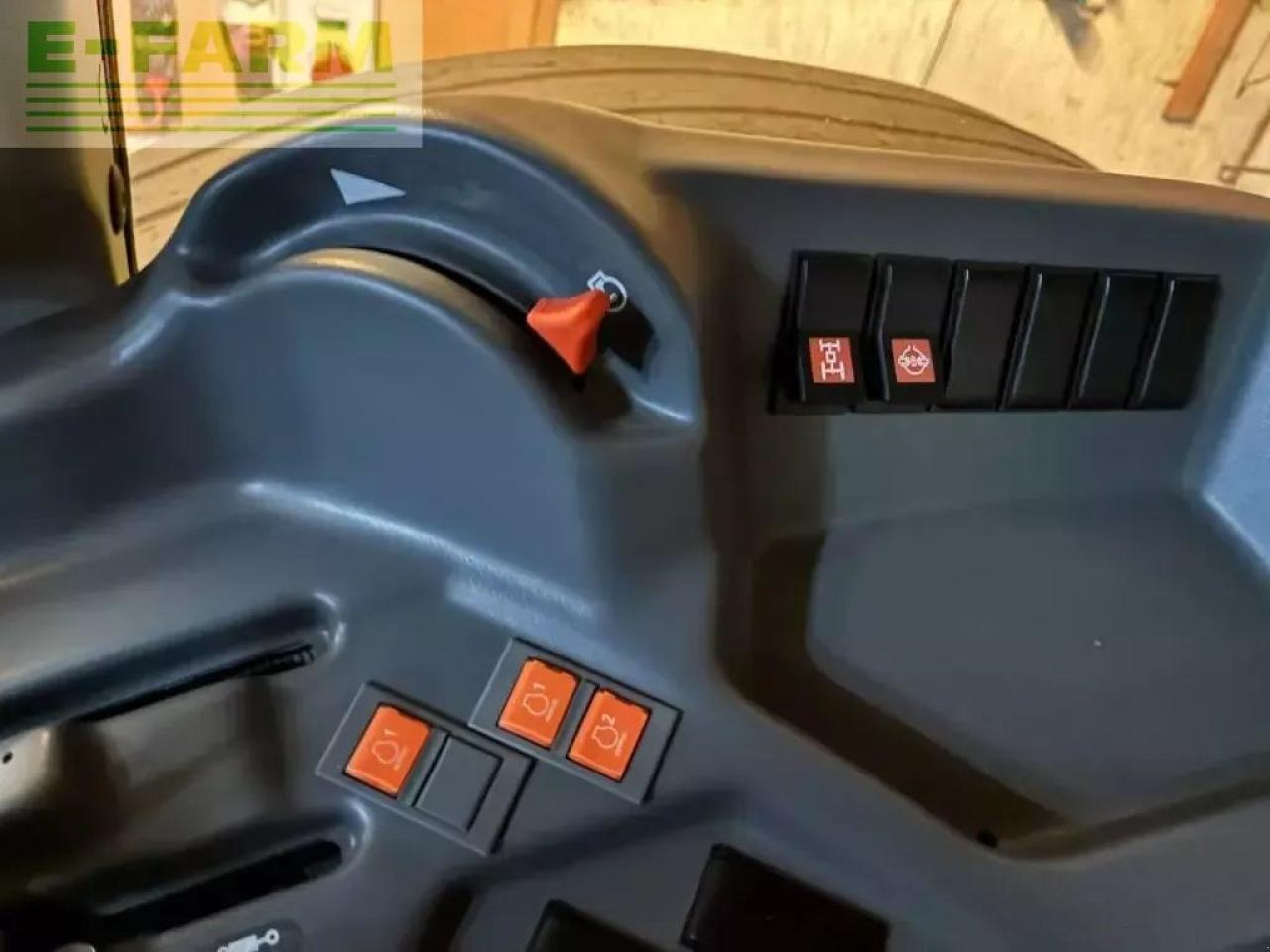 Tractor CLAAS elios 210