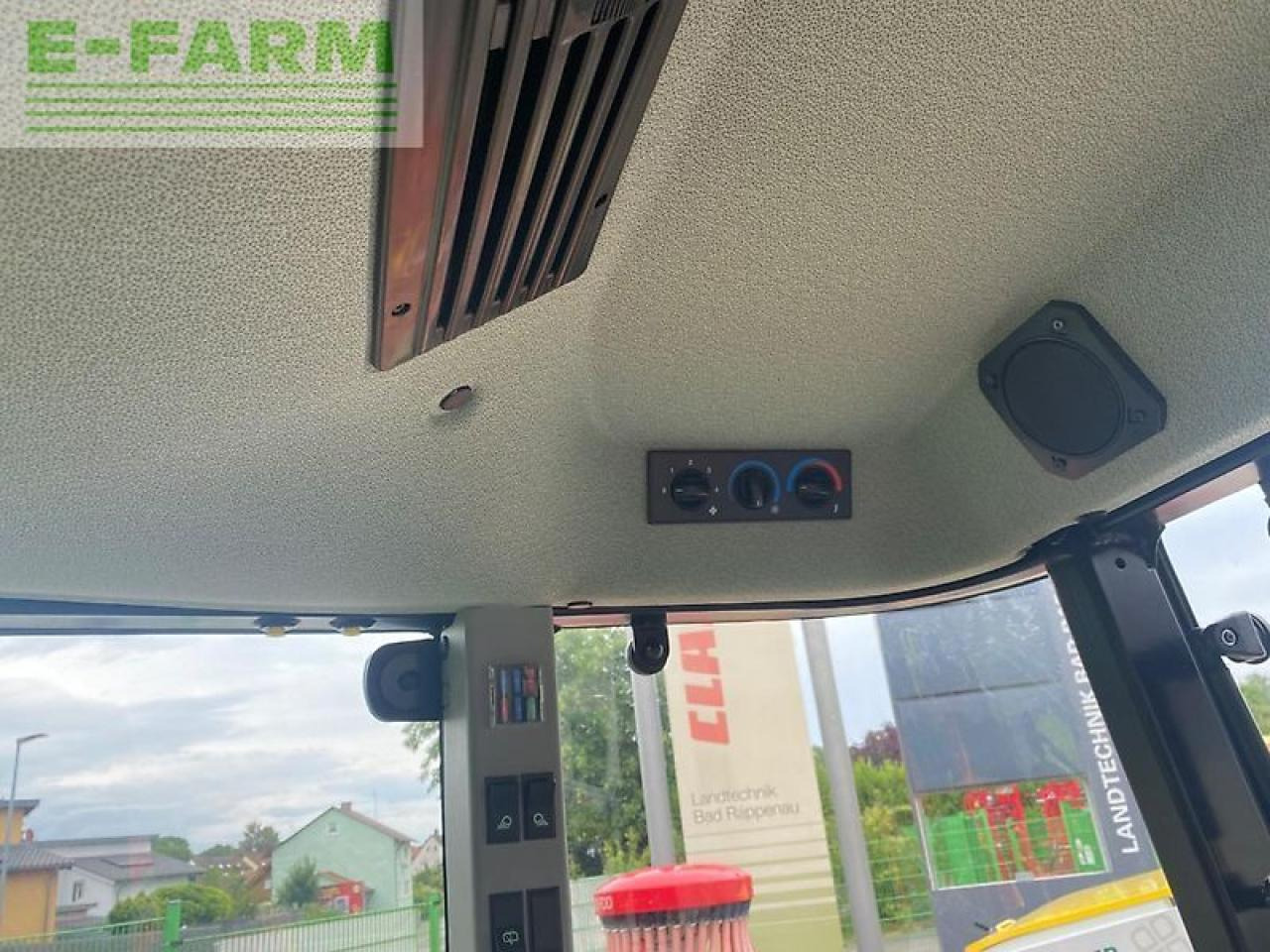 Tractor CLAAS elios 210 kabine advanced