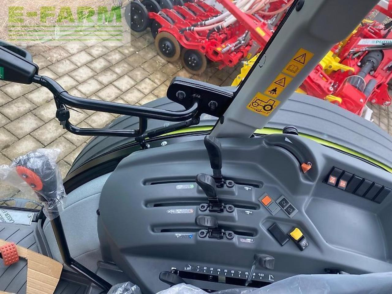 Tractor CLAAS elios 210 kabine advanced