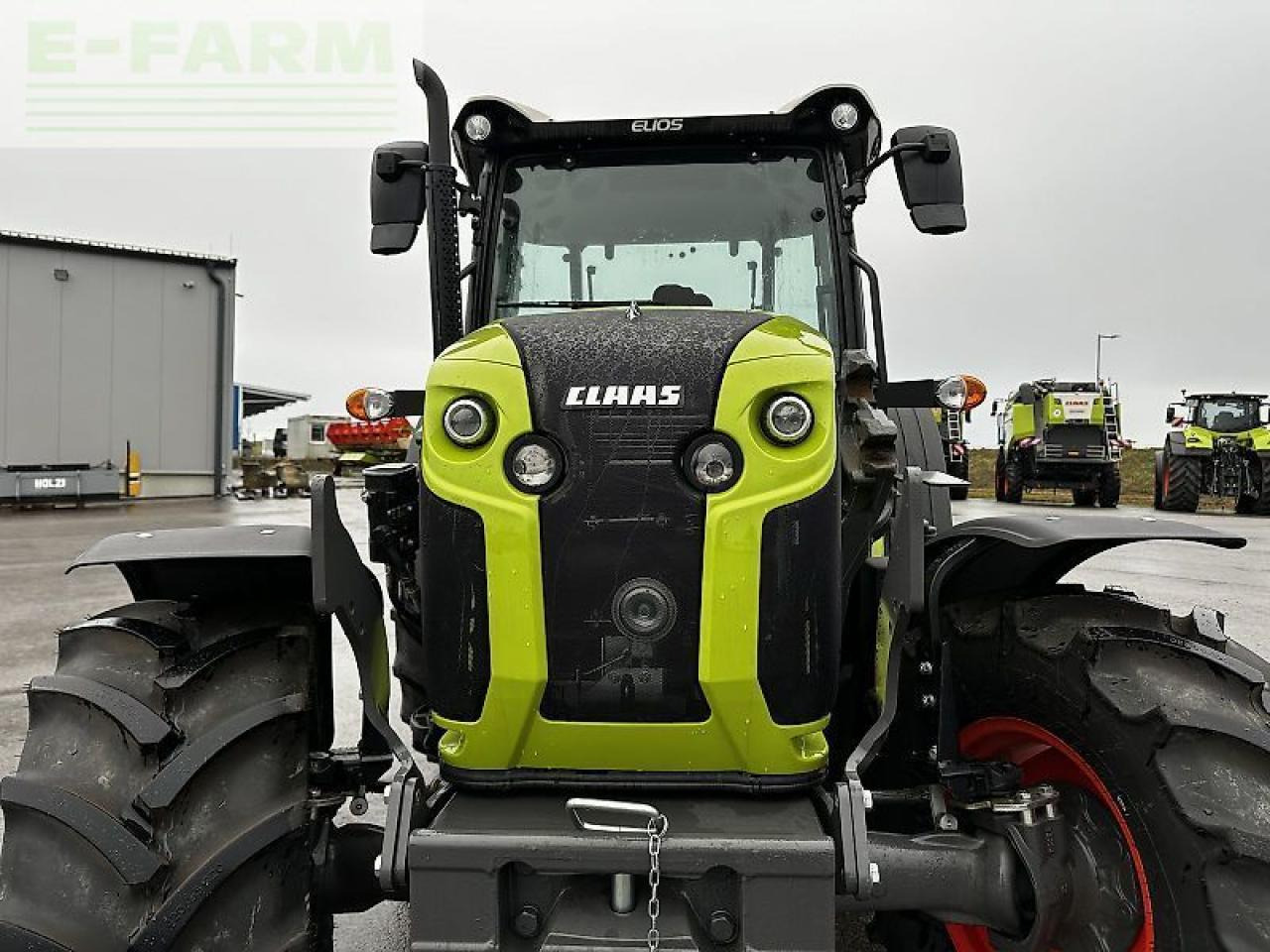 Tractor CLAAS elios 210 (kabine mit glasdach)