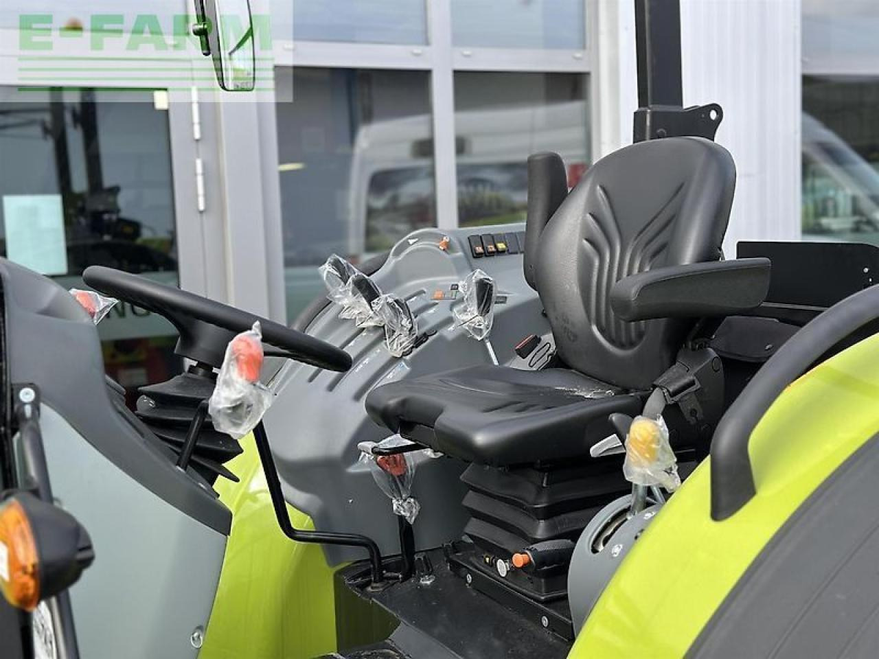 Tractor CLAAS elios 210 plattform