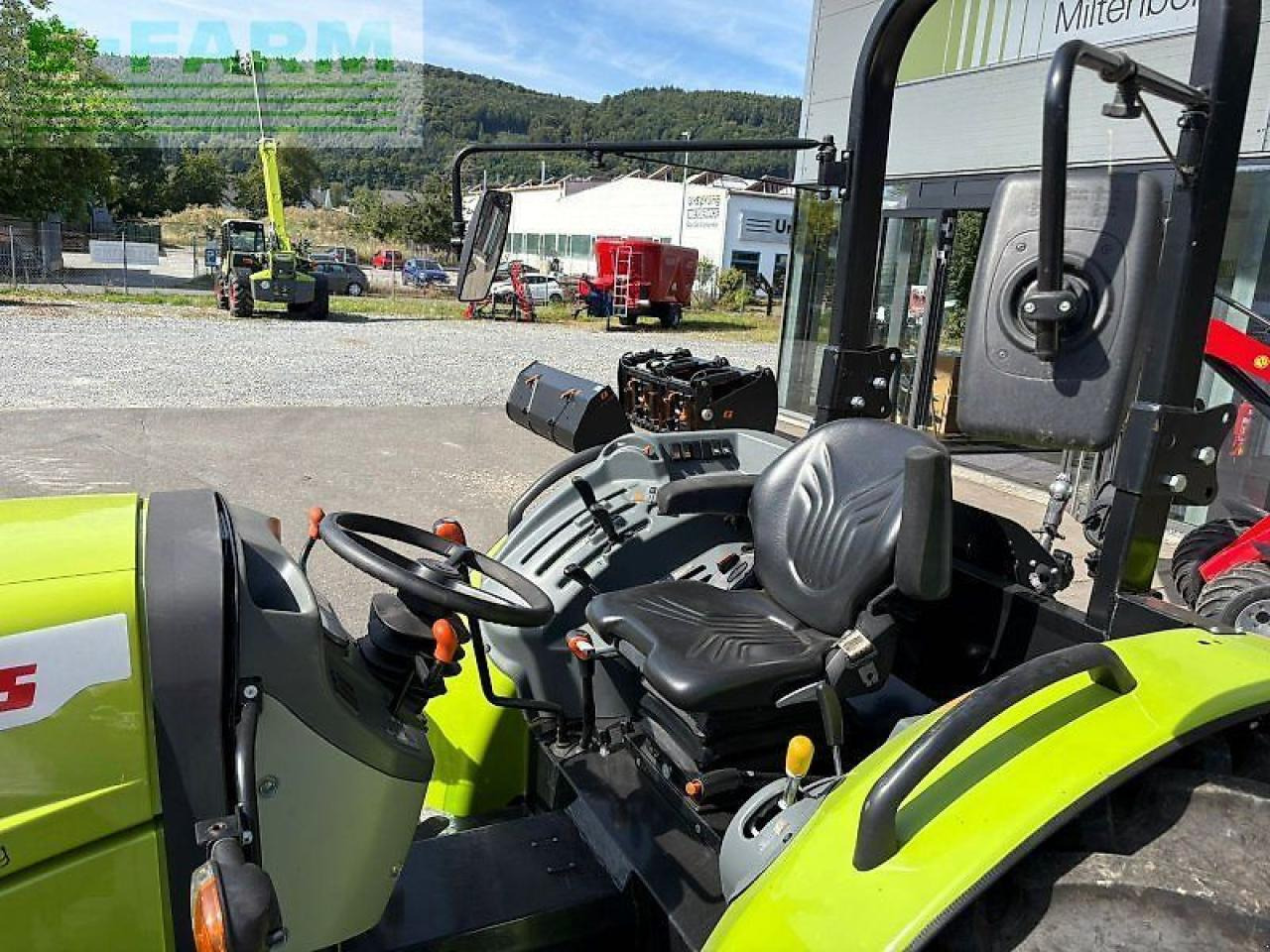 Tractor CLAAS elios 210 plattform