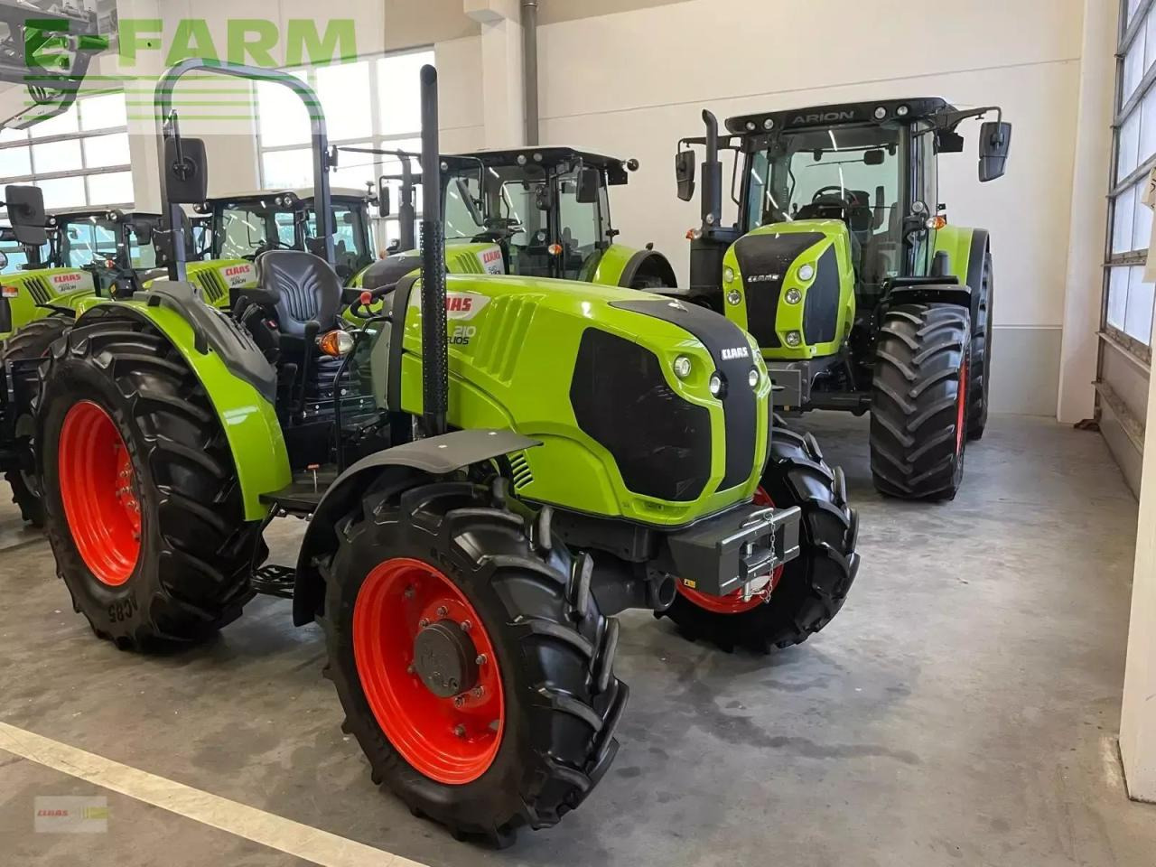Tractor CLAAS elios 210 plattform