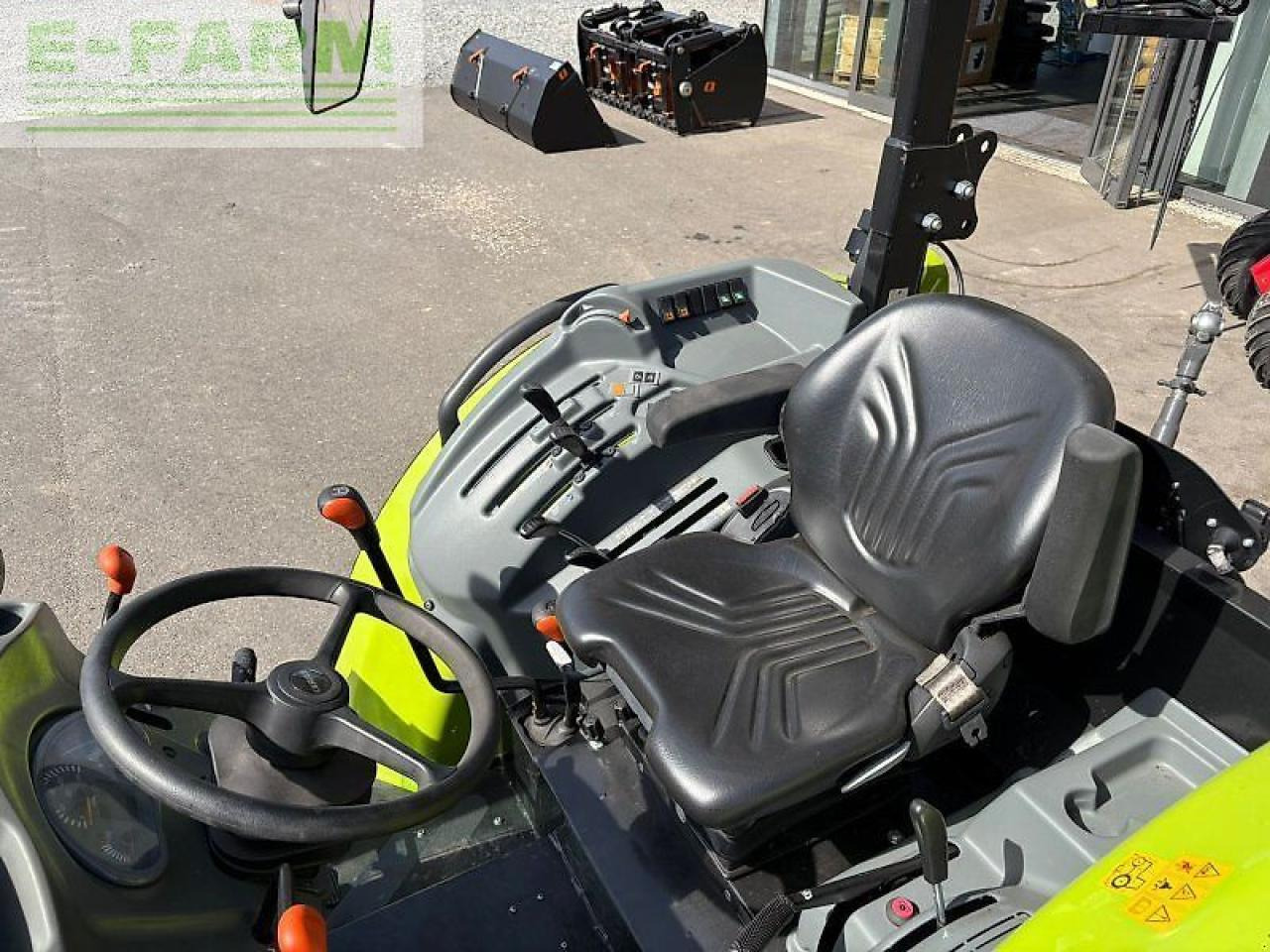 Tractor CLAAS elios 210 plattform