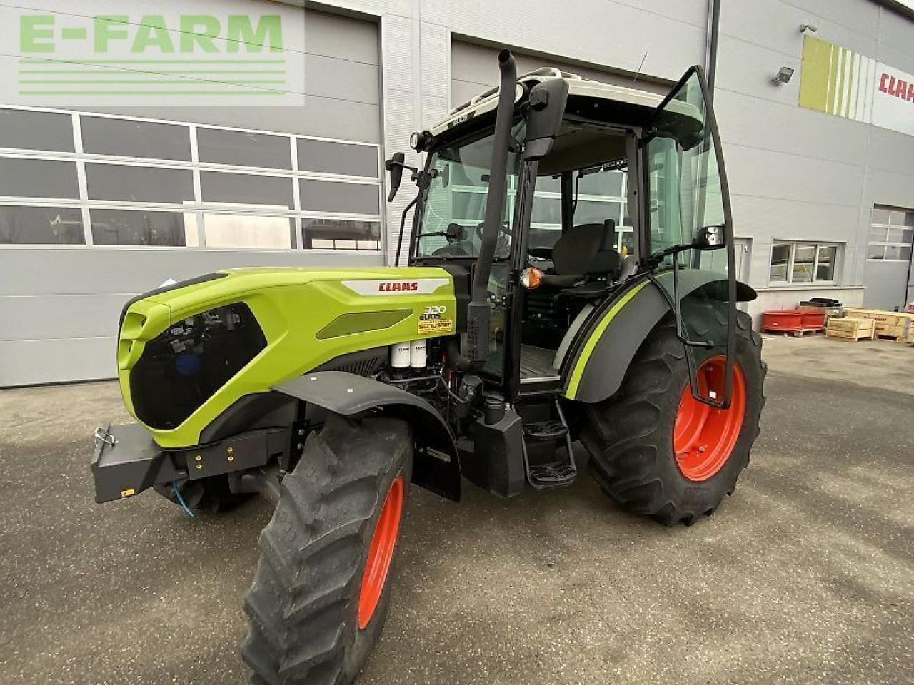 Tractor CLAAS elios 320