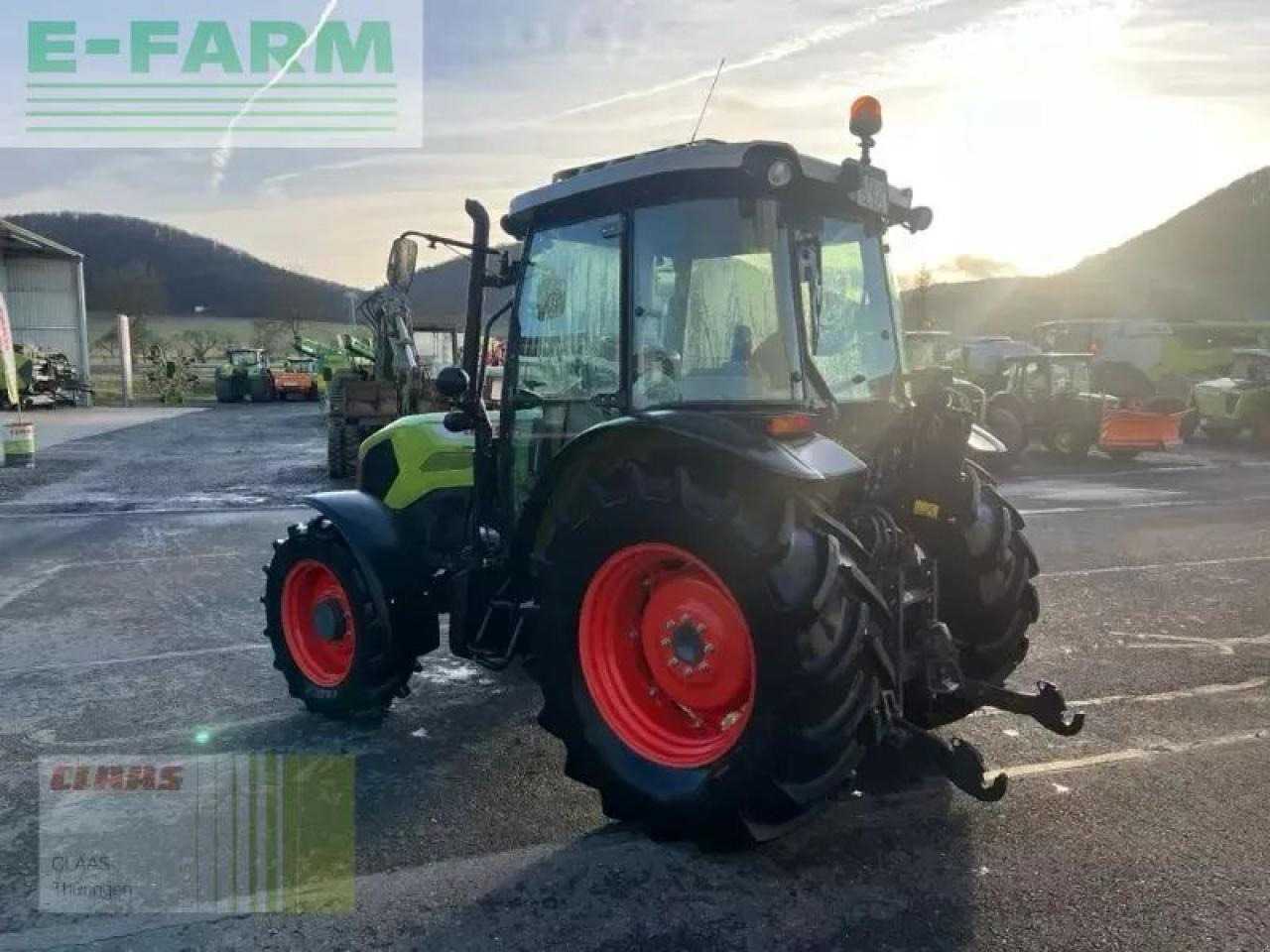 Tractor CLAAS elios 320