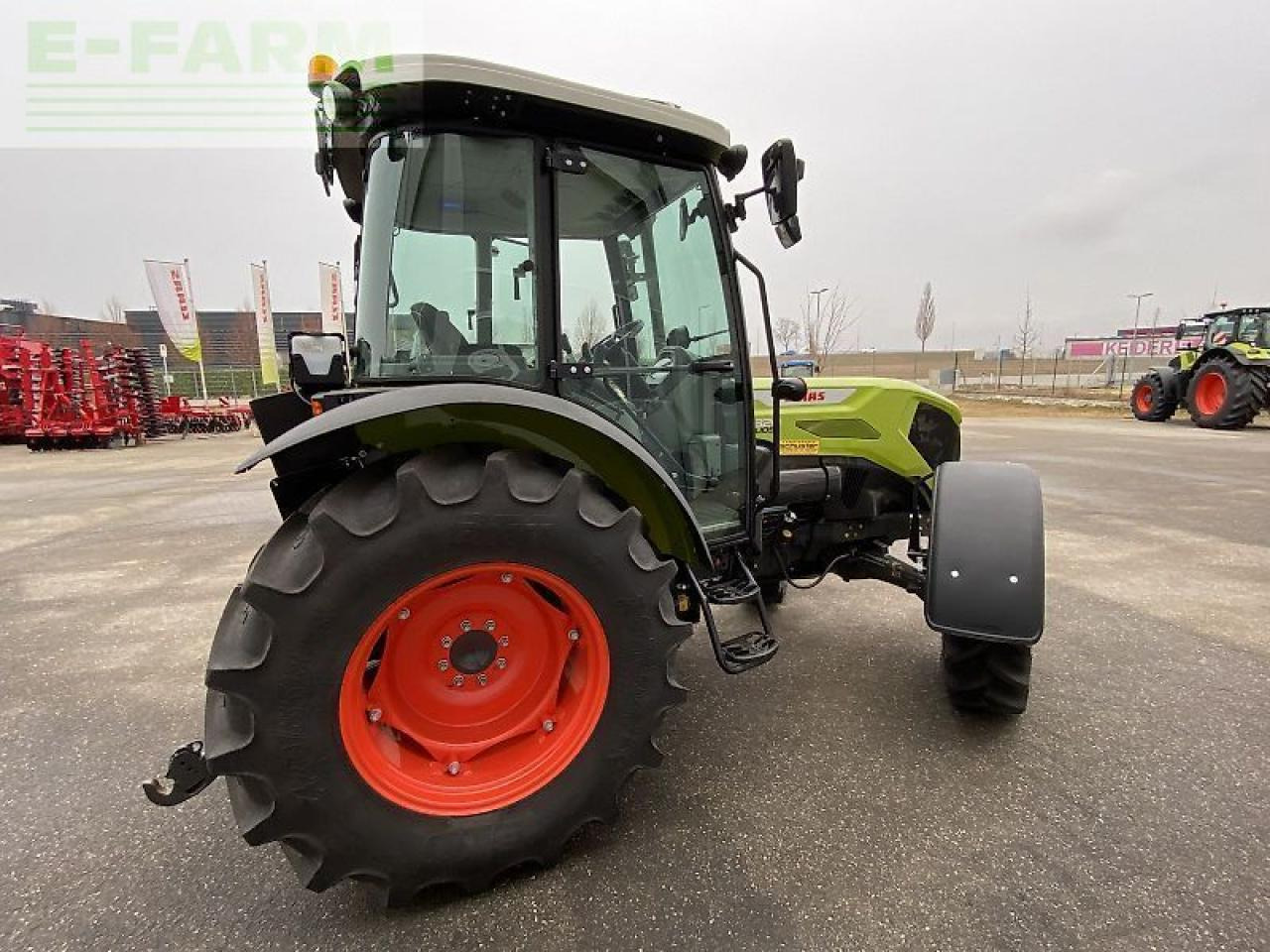 Tractor CLAAS elios 320
