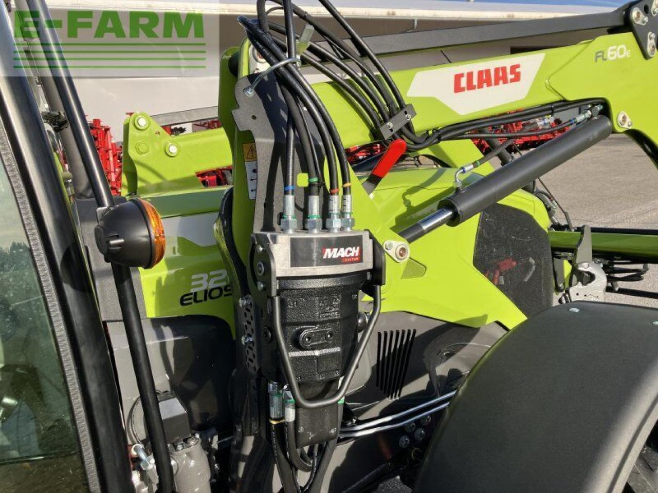 Tractor CLAAS elios 320