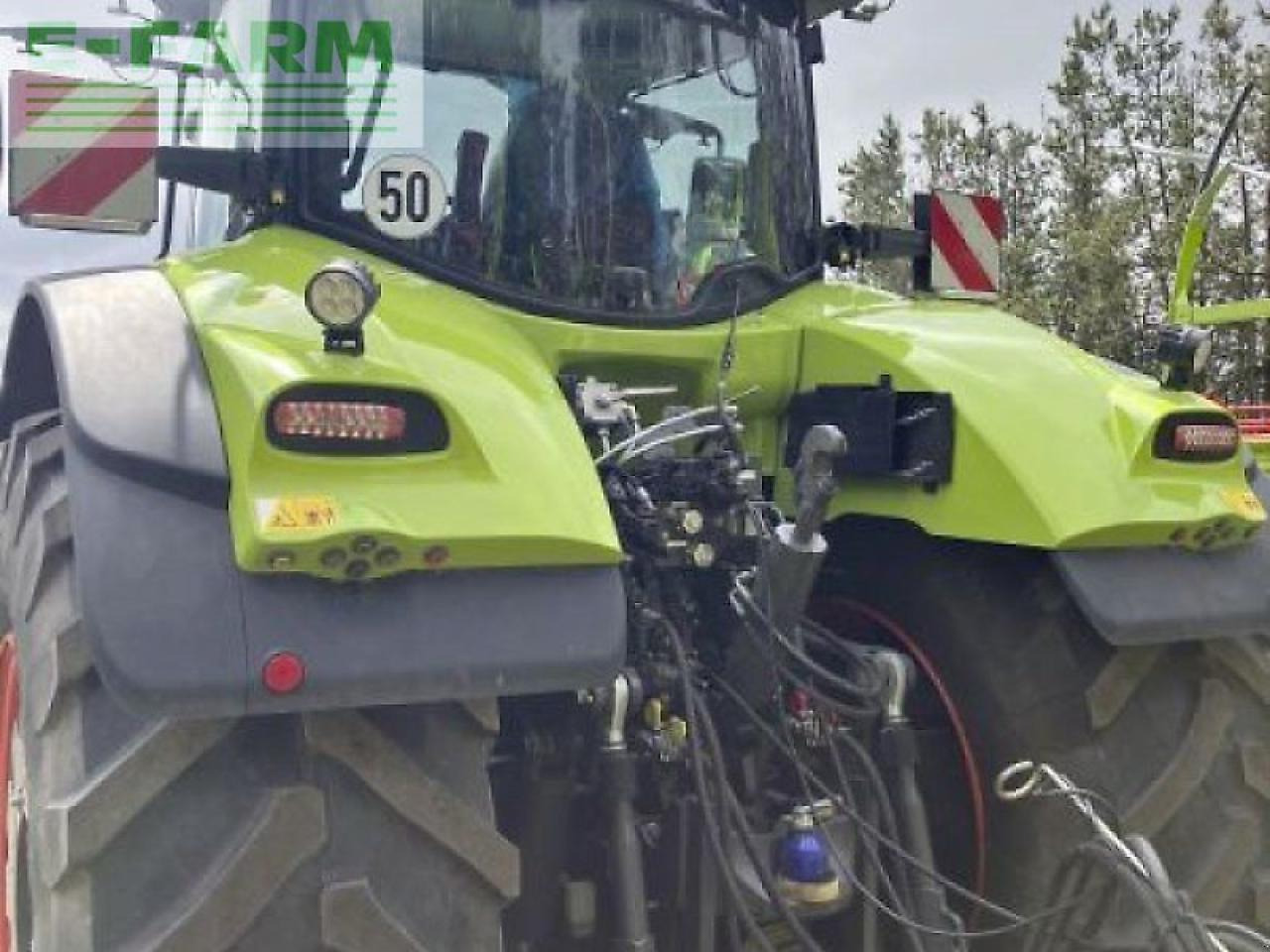 Tractor CLAAS gebr. axion 920 cmatic