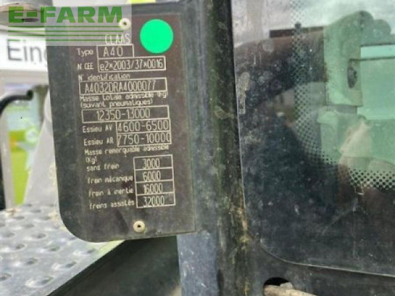 Tractor CLAAS gebr. traktor axion 830
