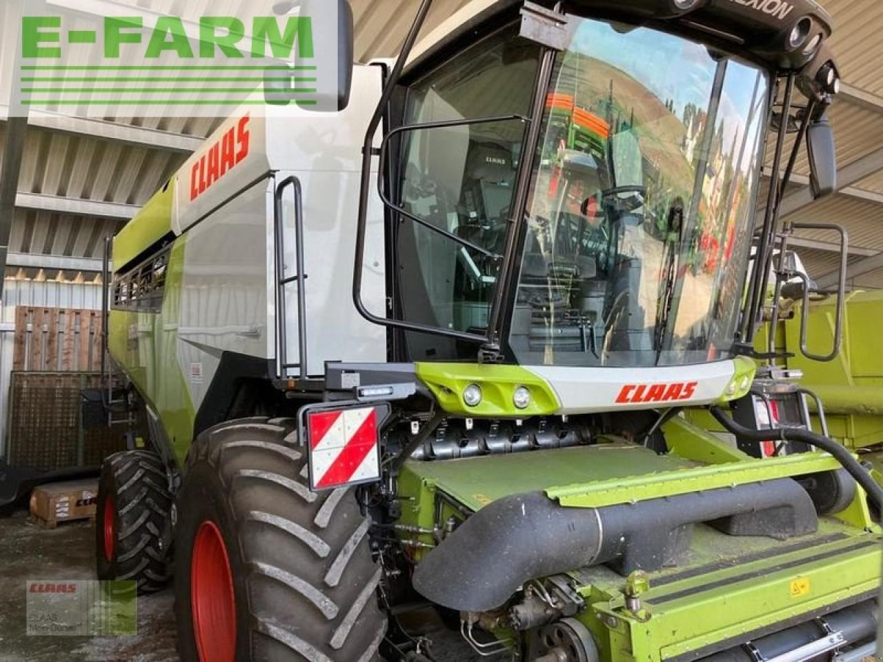 Tractor CLAAS lexion 6600 mit v770+tw