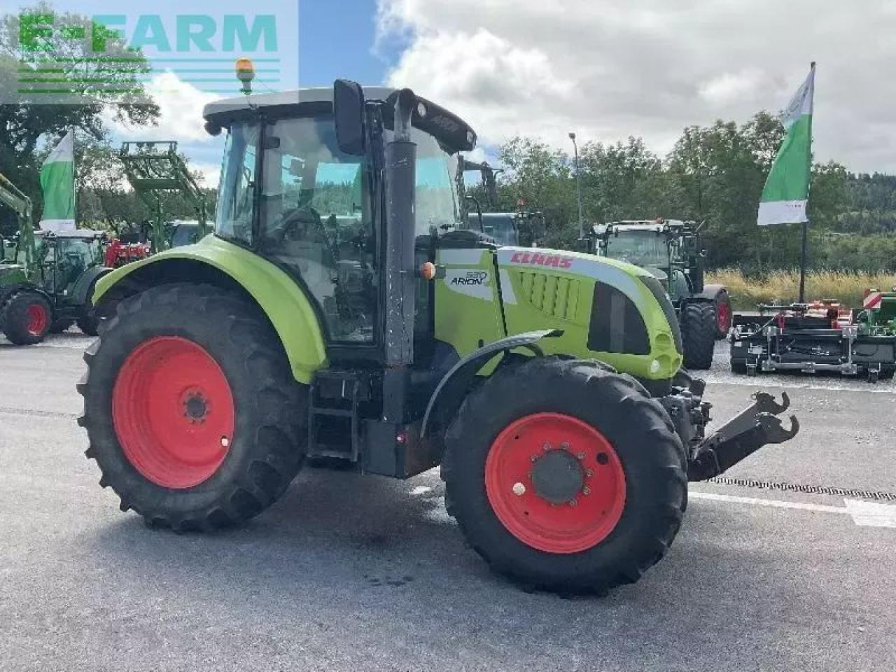 Tractor CLAAS marque claas