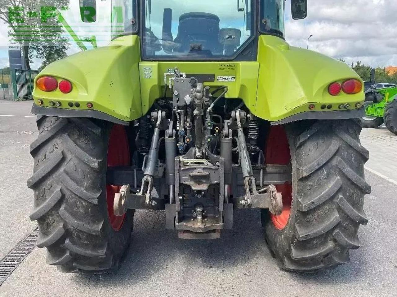 Tractor CLAAS marque claas