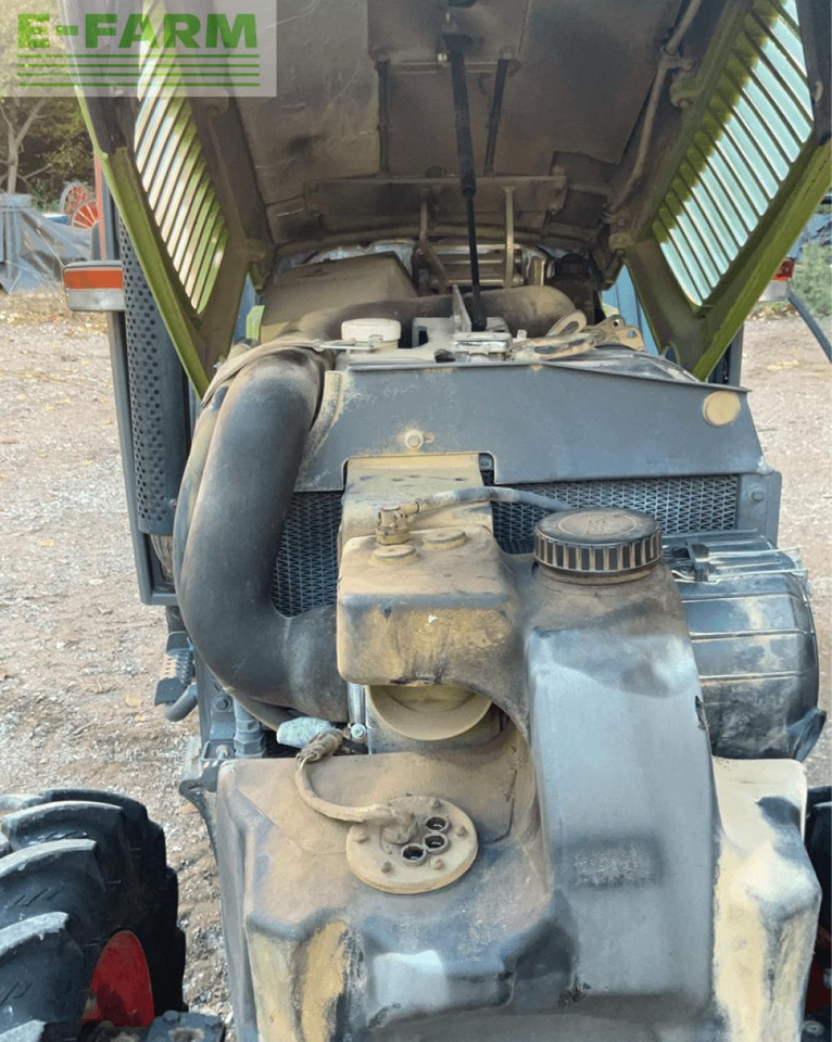 Tractor CLAAS nectis 247 vl 4 rm VL