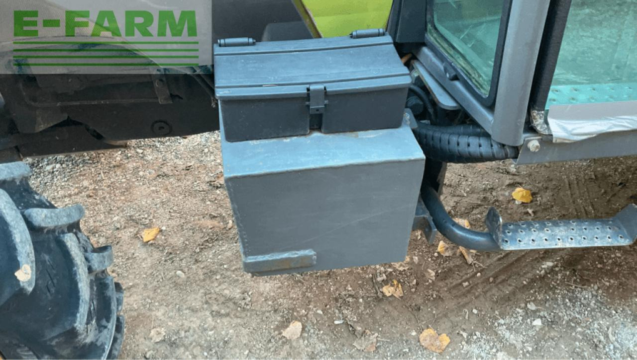 Tractor CLAAS nectis 247 vl 4 rm VL