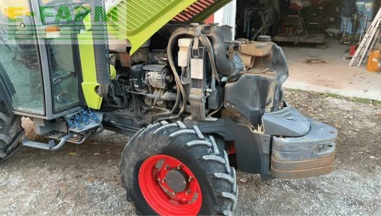 Tractor CLAAS nectis 247 vl 4 rm VL