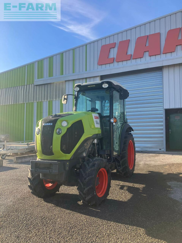 Tractor CLAAS nexos 220 ve cabine 4rm