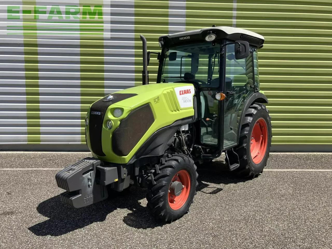 Tractor CLAAS nexos 220 vl VL
