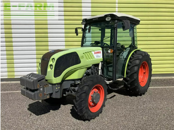 Tractor CLAAS nexos 230 f F