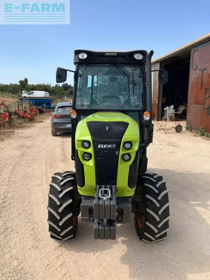 Tractor CLAAS nexos 230 m ls+