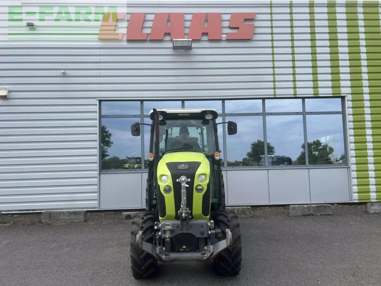 Tractor CLAAS nexos 230 vl VL