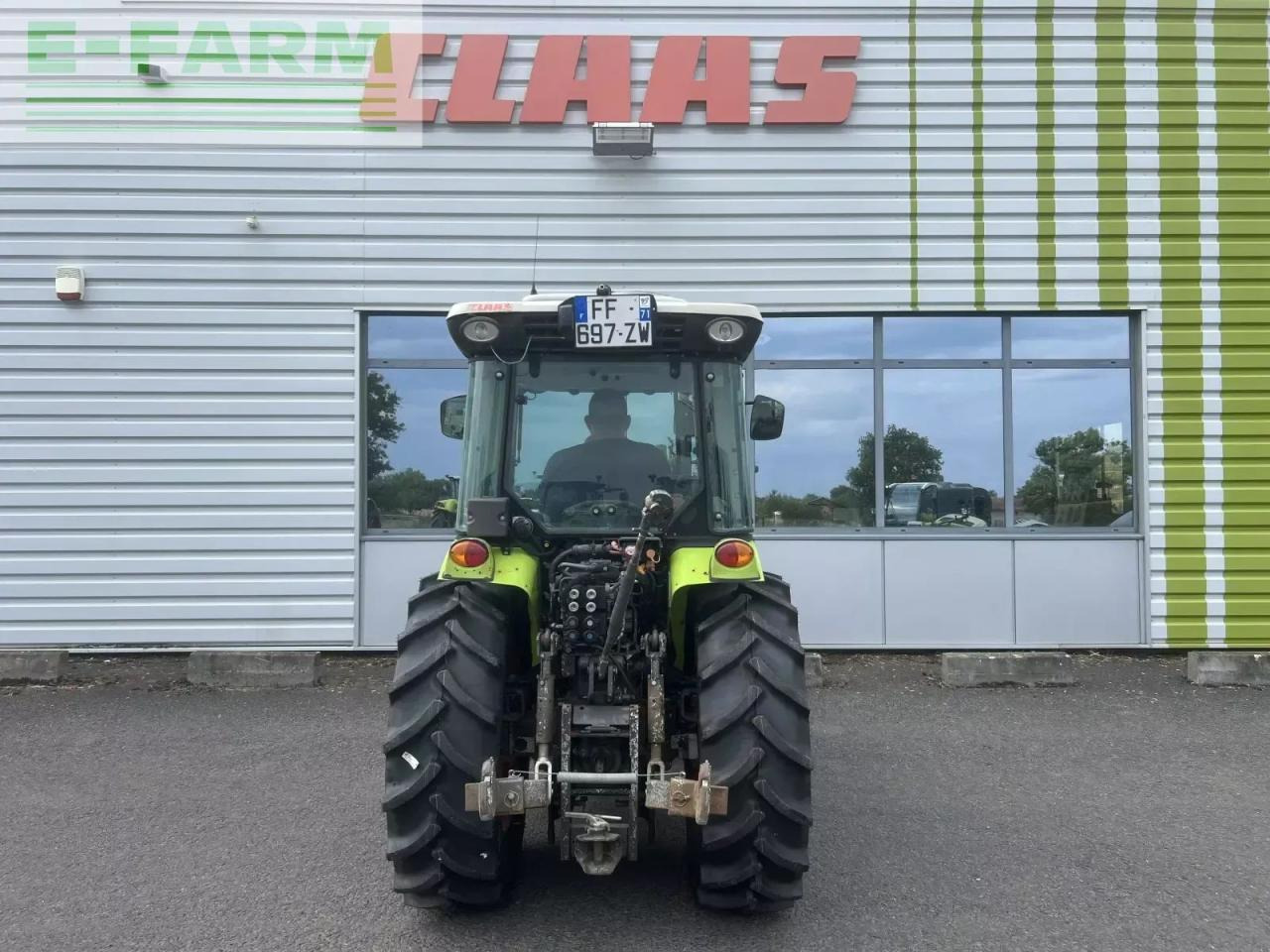 Tractor CLAAS nexos 230 vl VL
