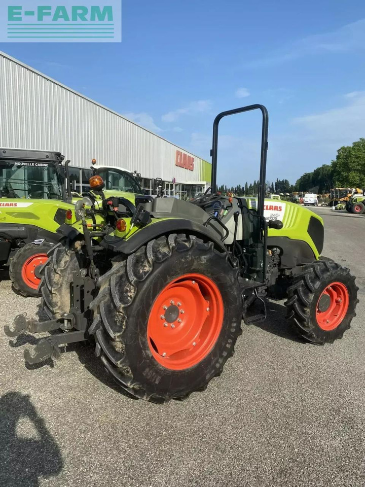 Tractor CLAAS nexos 240 f arceau 4rm