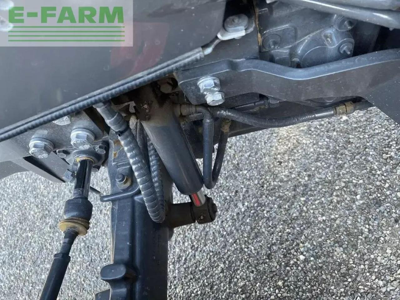 Tractor CLAAS nexos 240 l cabine tradition