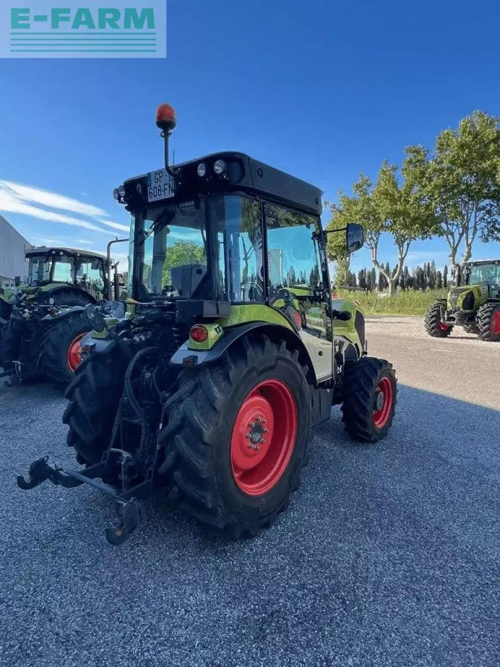 Tractor CLAAS nexos 240 l cabine tradition