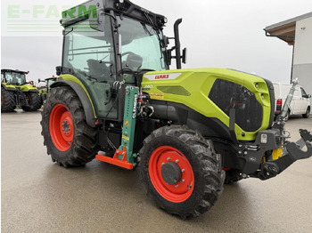 Tractor CLAAS nexos 240 l comfort
