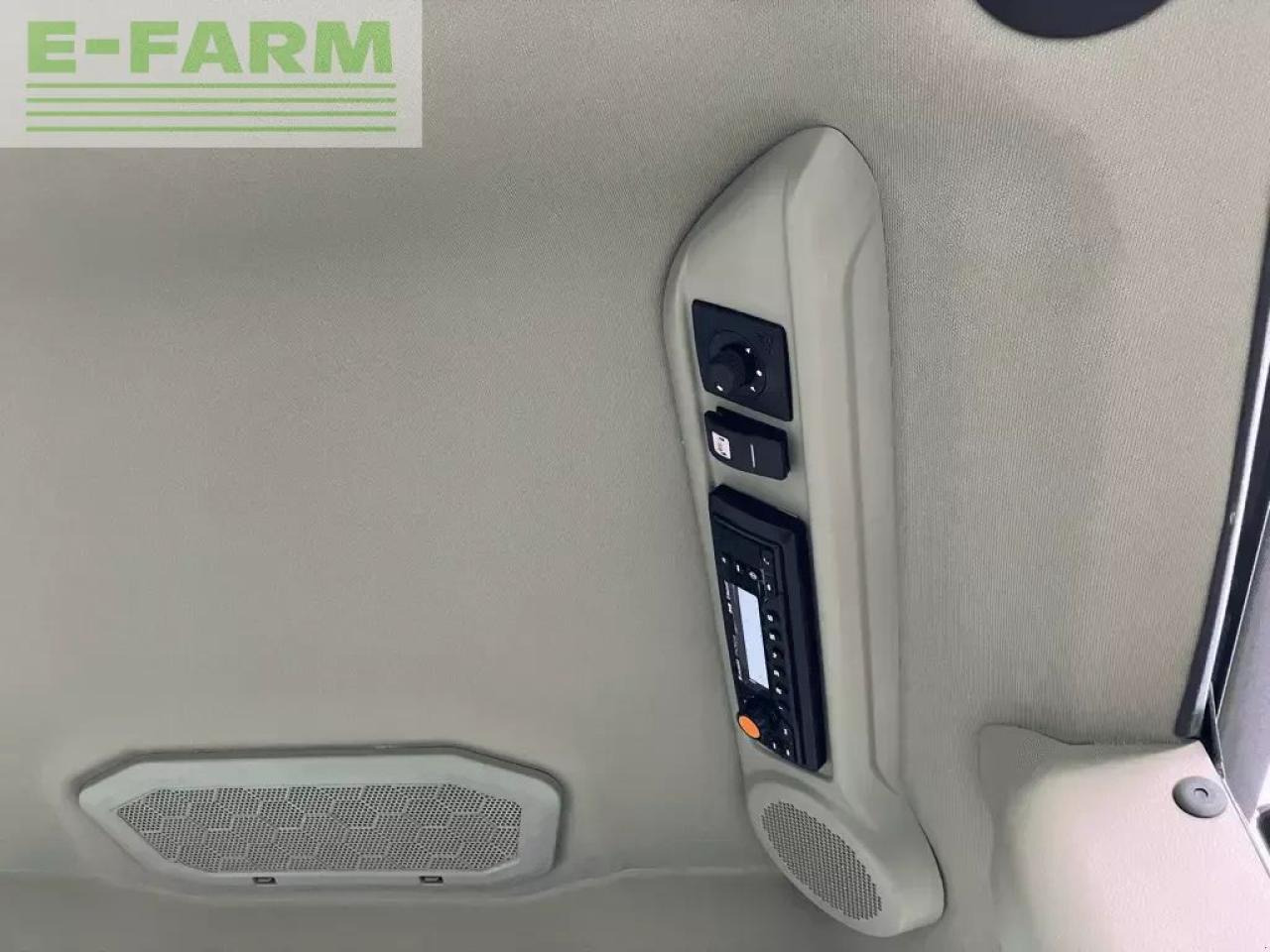 Tractor CLAAS nexos 240 m tradition