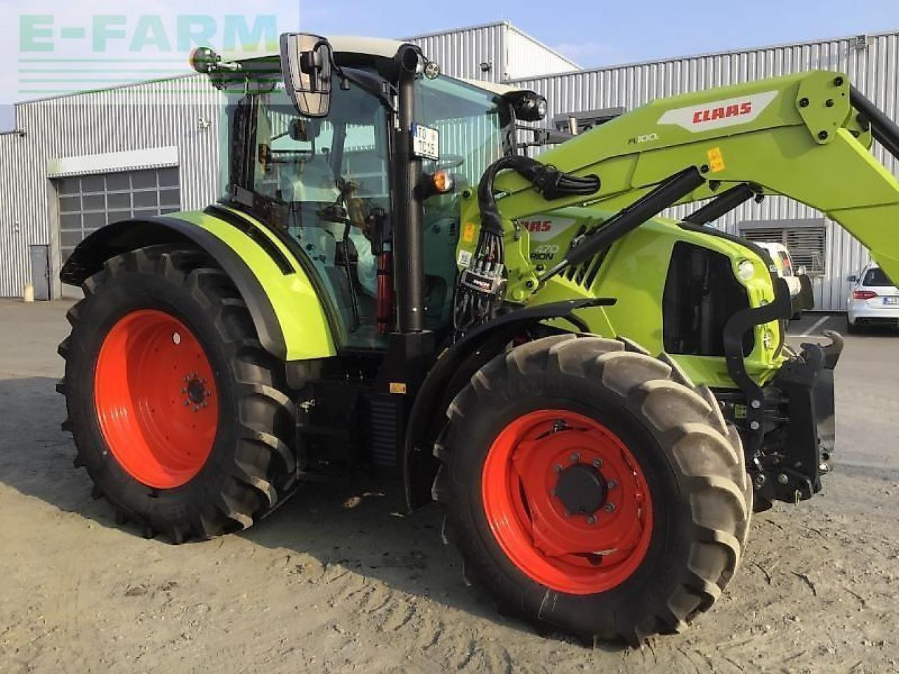 Tractor CLAAS traktor arion 470 cis+