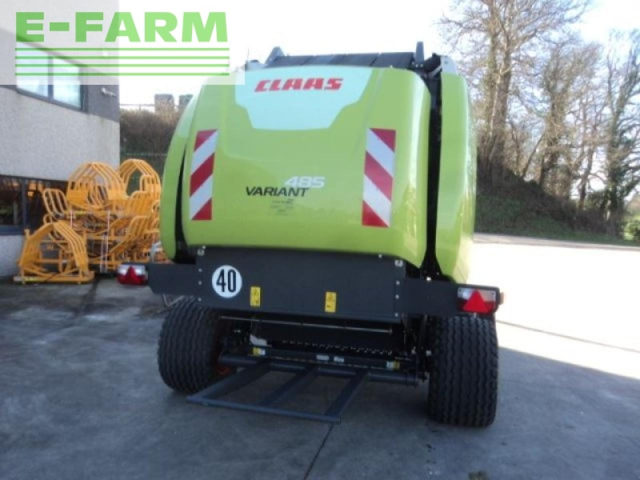 Tractor CLAAS variant 485 rc
