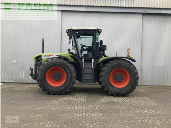 Tractor CLAAS xerion 3300