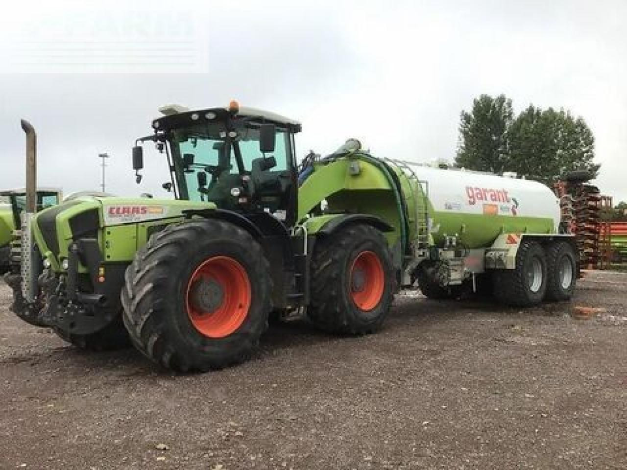 Tractor CLAAS xerion 3800 trac vc TRAC VC
