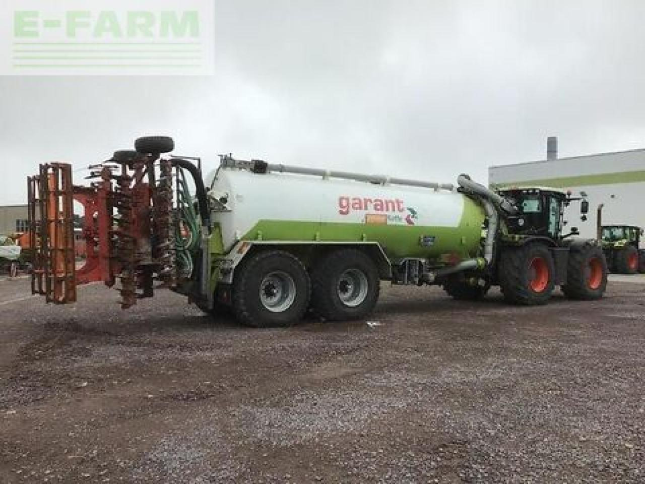 Tractor CLAAS xerion 3800 trac vc TRAC VC