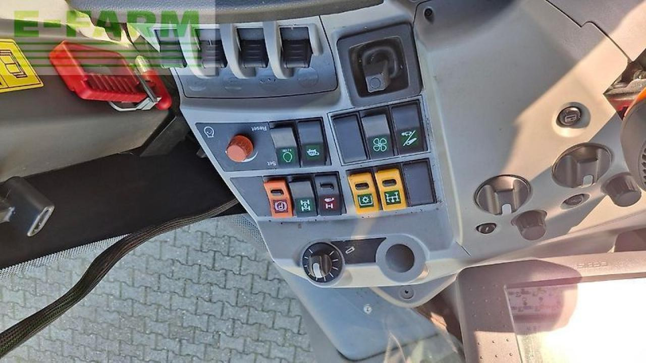 Tractor CLAAS xerion 4000 t vc