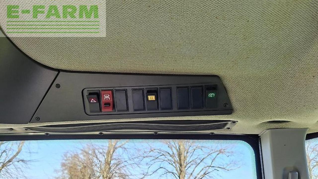 Tractor CLAAS xerion 4000 t vc