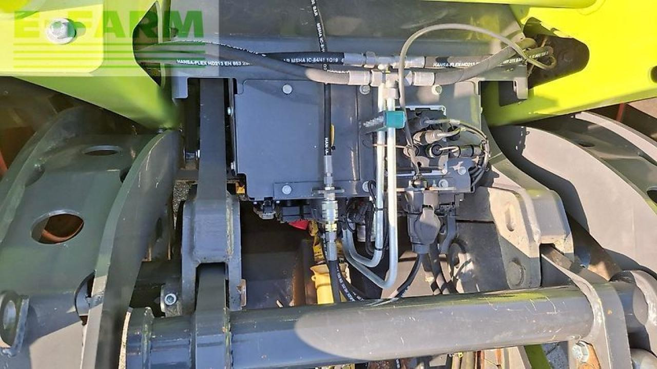 Tractor CLAAS xerion 4000 t vc