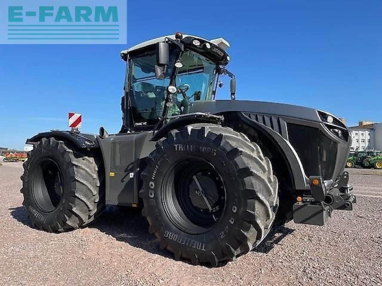 Tractor CLAAS xerion 4000 trac vc TRAC VC