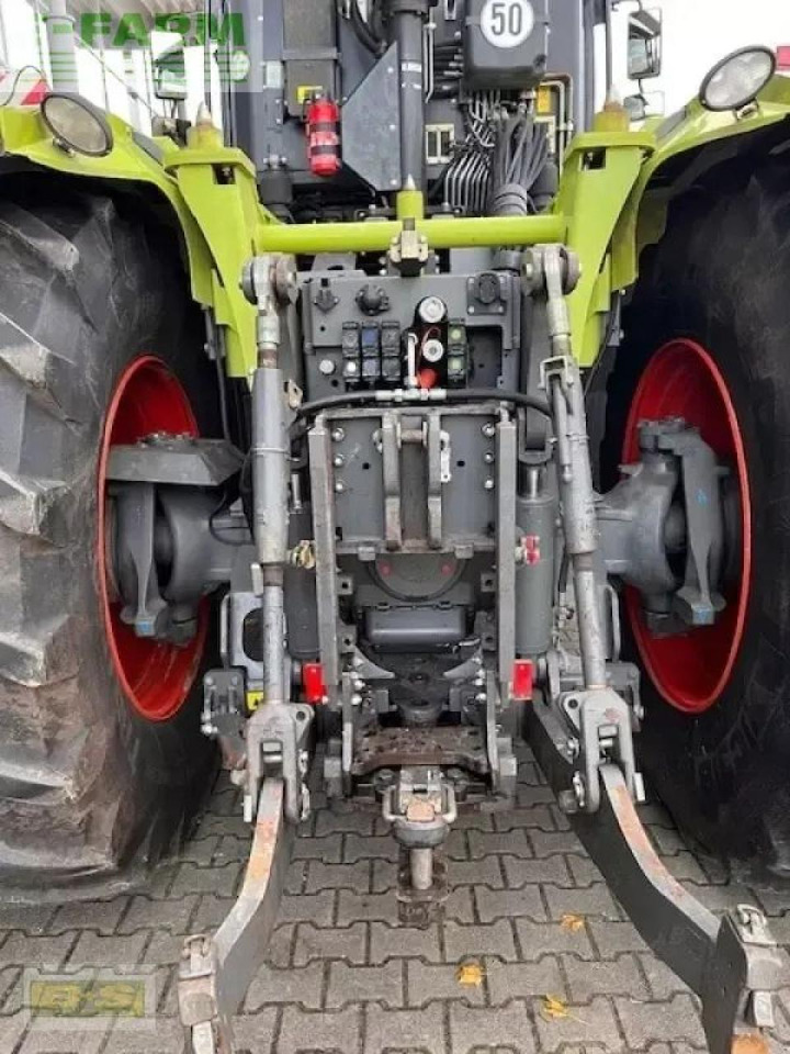 Tractor CLAAS xerion 4000 trac vc TRAC VC