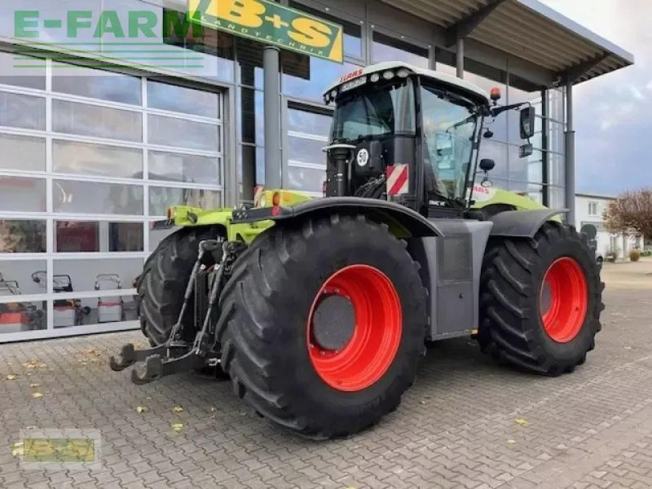 Tractor CLAAS xerion 4000 trac vc TRAC VC