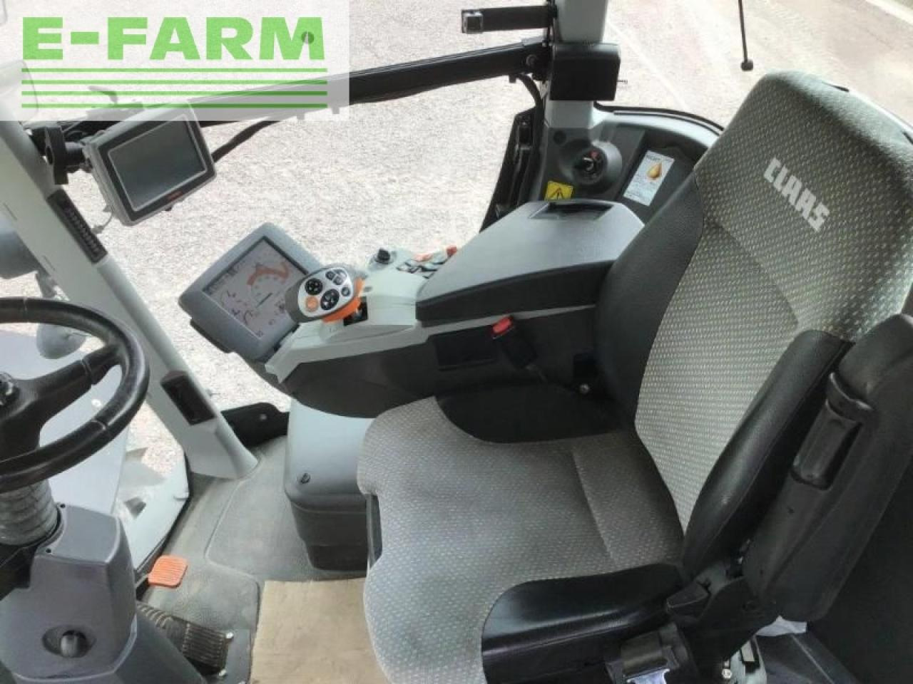 Tractor CLAAS xerion 4000 trac vc TRAC VC
