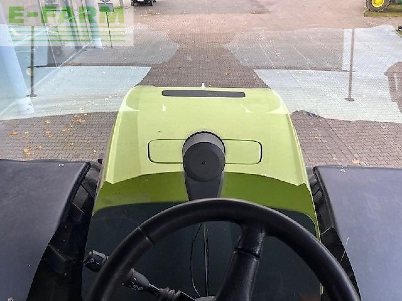 Tractor CLAAS xerion 4000 trac vc TRAC VC