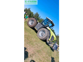 Tractor CLAAS xerion 4000 vc