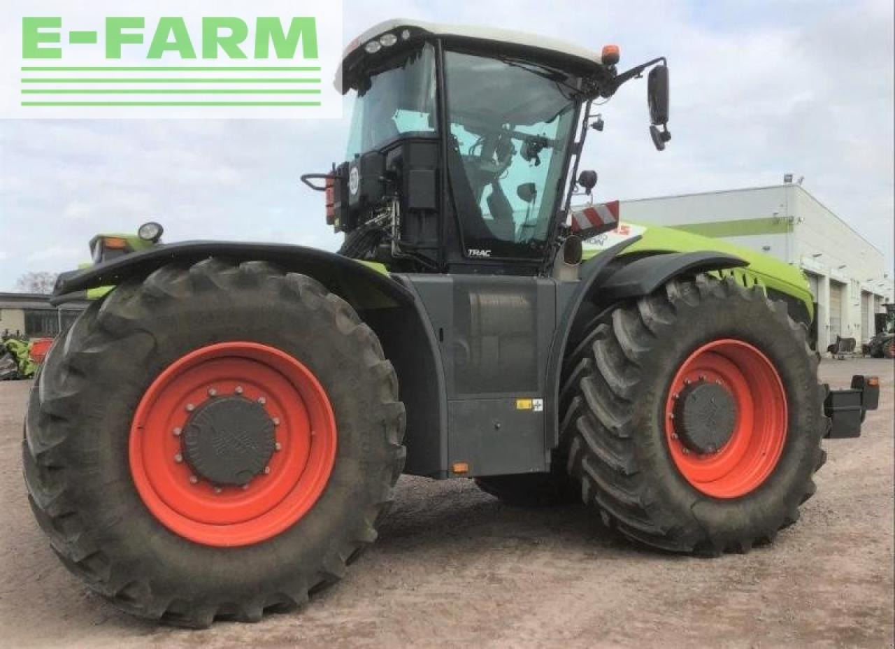 Tractor CLAAS xerion 4200 trac
