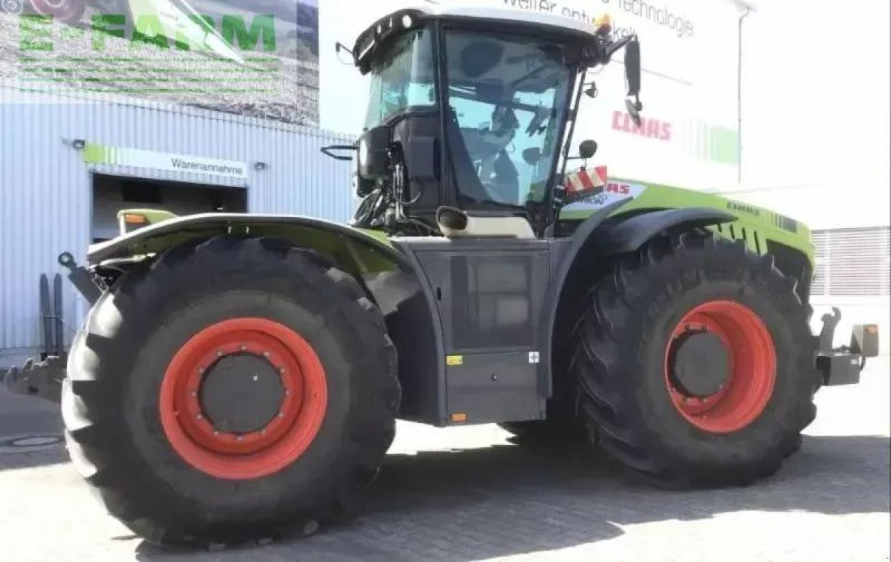 Tractor CLAAS xerion 4200 trac TRAC